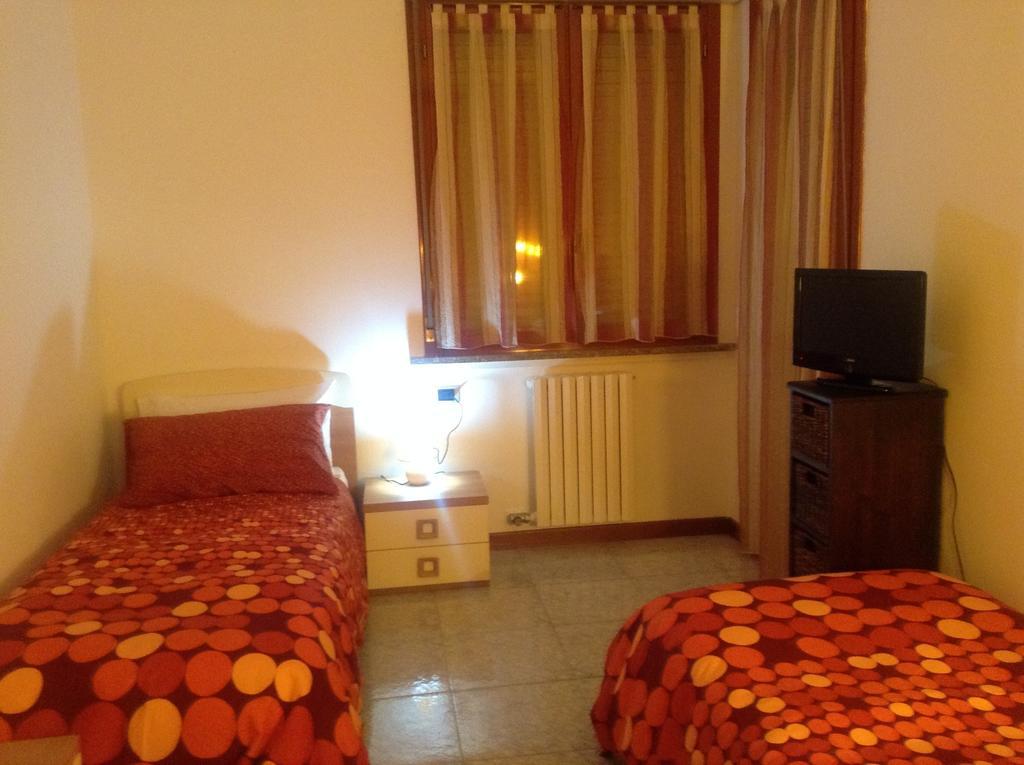 B&B Humana Rozzano Cameră foto